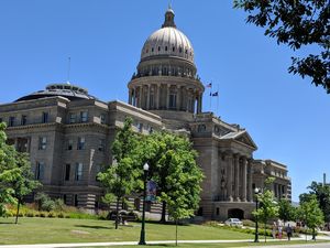 Idaho watchdog agency says state should consider creating statewide 911 system - Sun, 15 Mar 2026 PST