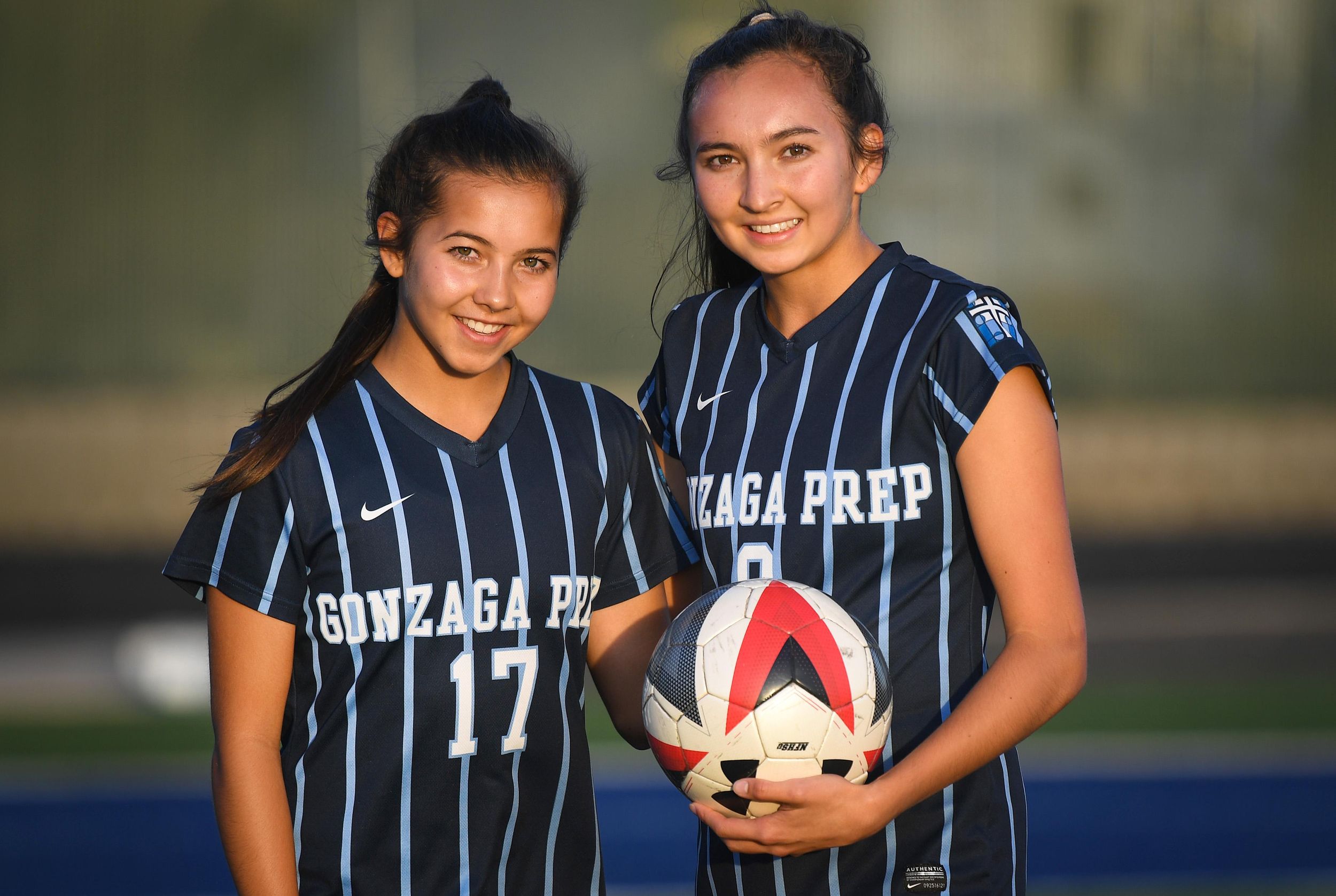 Prep girls soccer Gonzaga Prep sisters Chelsea, Kyah Le take their
