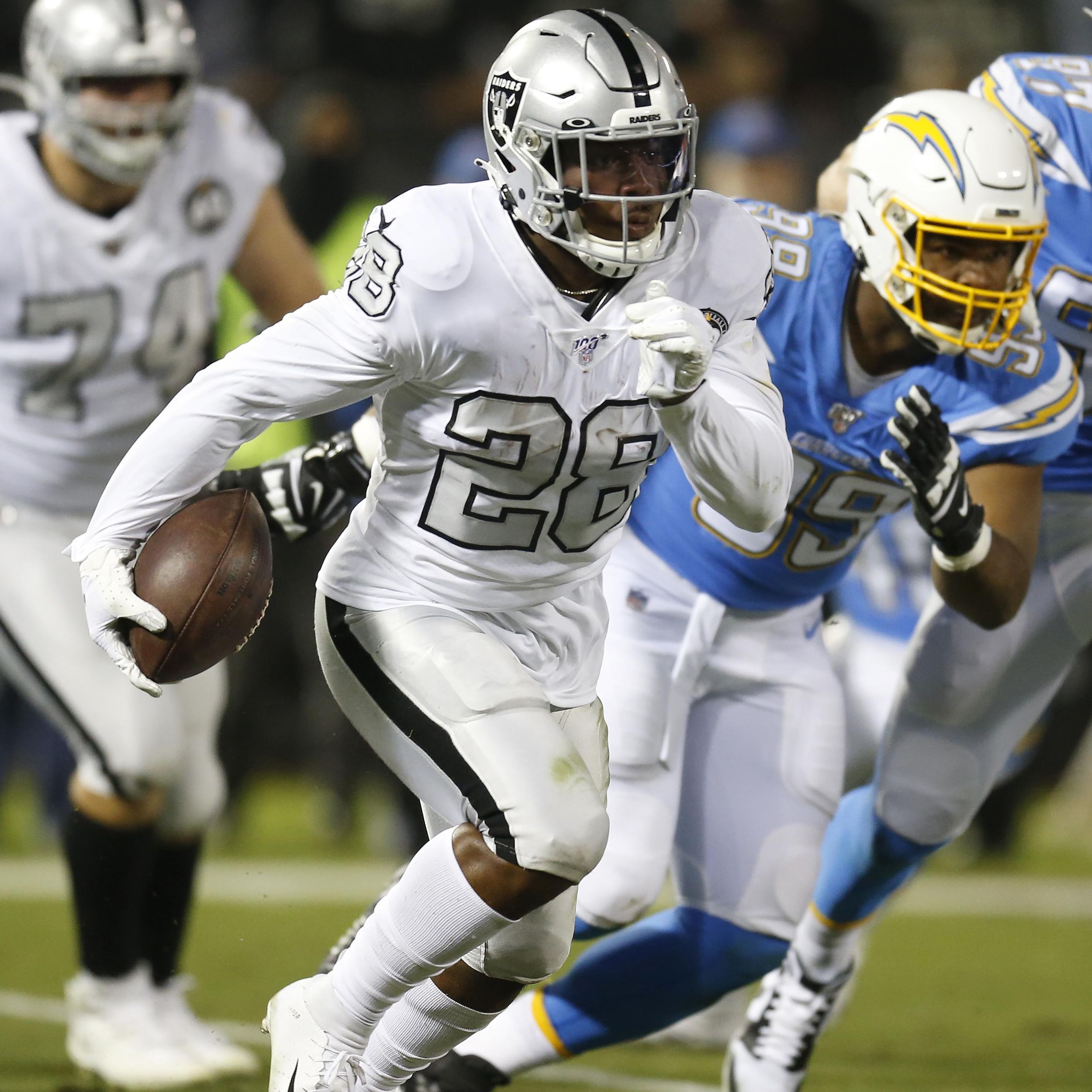 Josh Jacobs touchdown narrows Chargers lead to 24-17 over Raiders