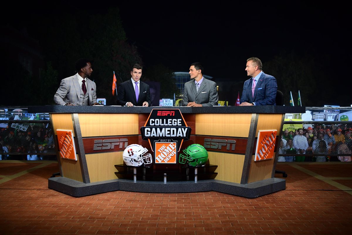 Rece Davis responds to College GameDay co-host David Pollack being let go  by ESPN - On3