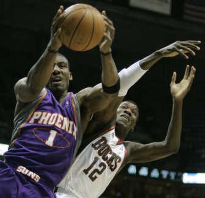 
Phoenix's Amare Stoudemire grabbed 12 rebounds against Milwaukee. Associated Press
 (Associated Press / The Spokesman-Review)