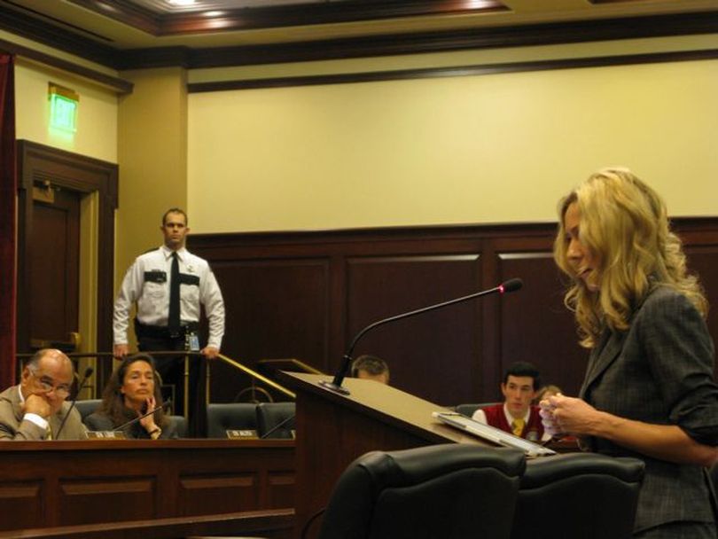 Brandi Swindell testifies in favor of the pre-abortion ultrasound bill on Wednesday (Betsy Russell)