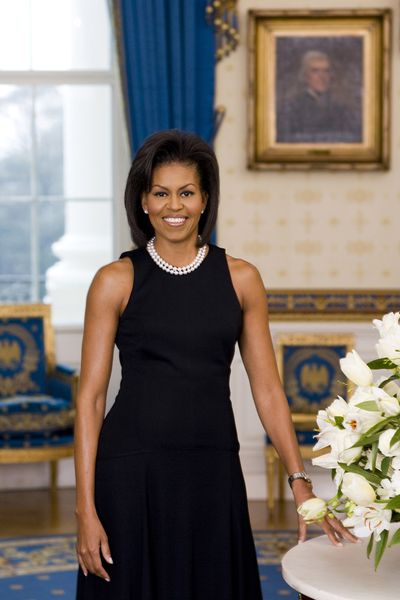 The official portrait of Michelle Obama shows a sleeveless first lady in the Blue Room of the White House. Associated Press photos (Associated Press photos / The Spokesman-Review)