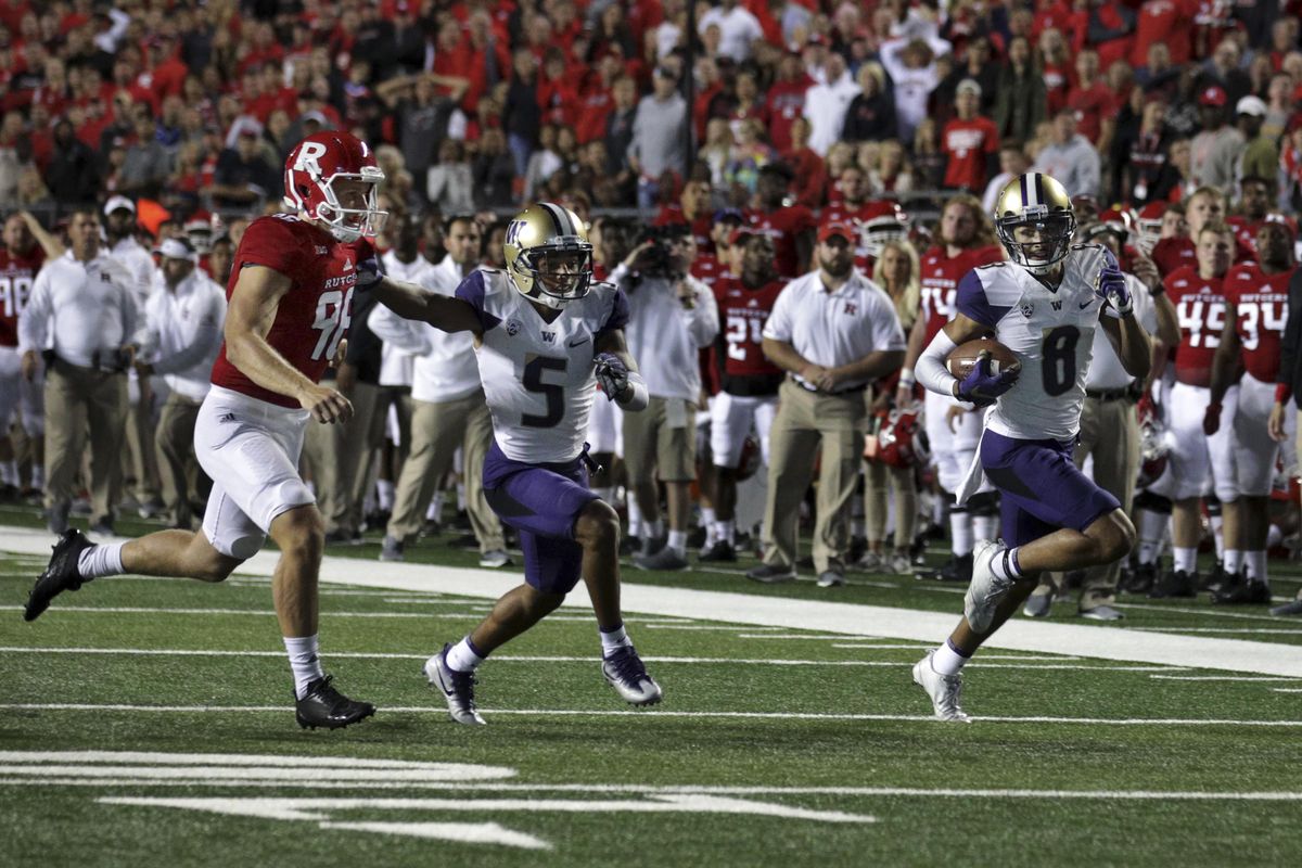 Dante Pettis’s sixth career punt return for a touchdown got the Huskies headed in the right direction in their season-opener Friday, Sept. 1, 2017, in Piscataway, N.J. (Mel Evans / Associated Press)