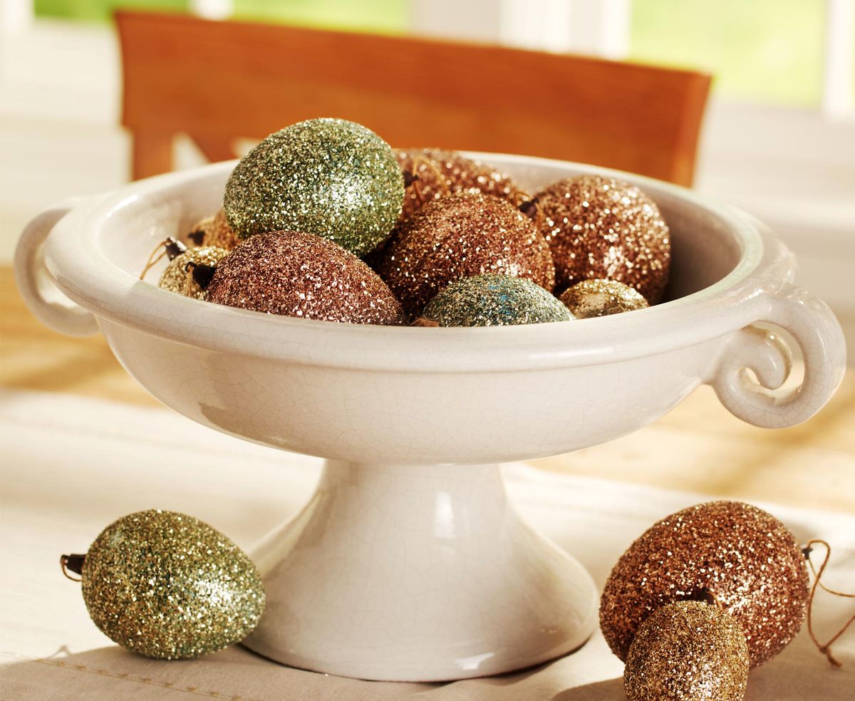 Glitter-covered eggs bring some sophisticated glamour to the Easter table.