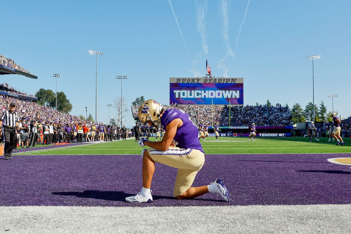 Photos: Huskies hit the field for day four of Fall practice