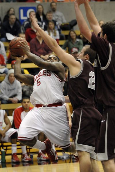 From Ferris to Big Sky: Shawn Stockton defends Eastern’s Benny Valentine during a 2009 game. (Jesse Tinsley)