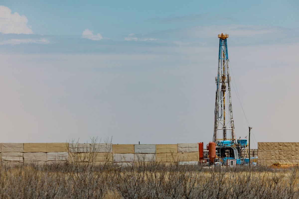 A vertical oil drilling rig is shown in Midland, Texas, on April 4, 2022.   (Jordan Vonderhaar/Bloomberg)