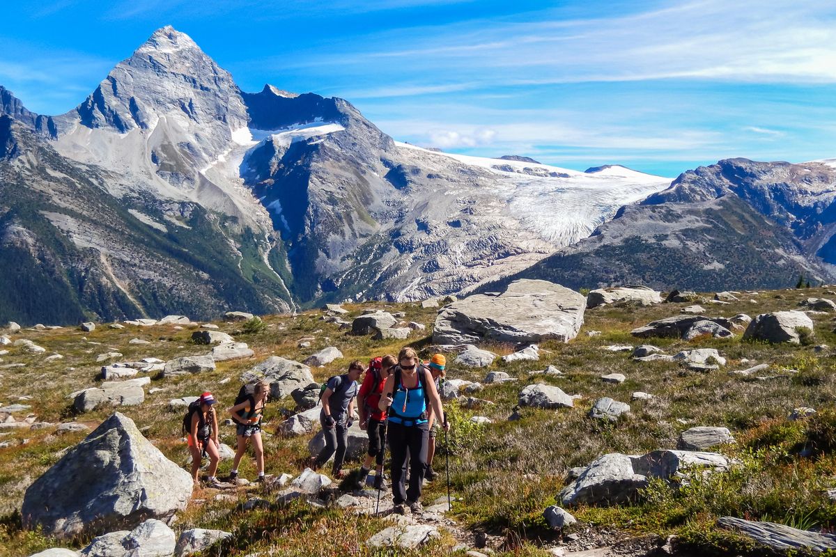 GASP group hiking Abbot Ridge trail in Glacier National Park. (Alice Weber / Alice Weber photo)