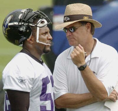
Raven's linebacker Ray Lewis talks with coach Brian Billick during Baltimore's minicamp. 
 (Associated Press / The Spokesman-Review)