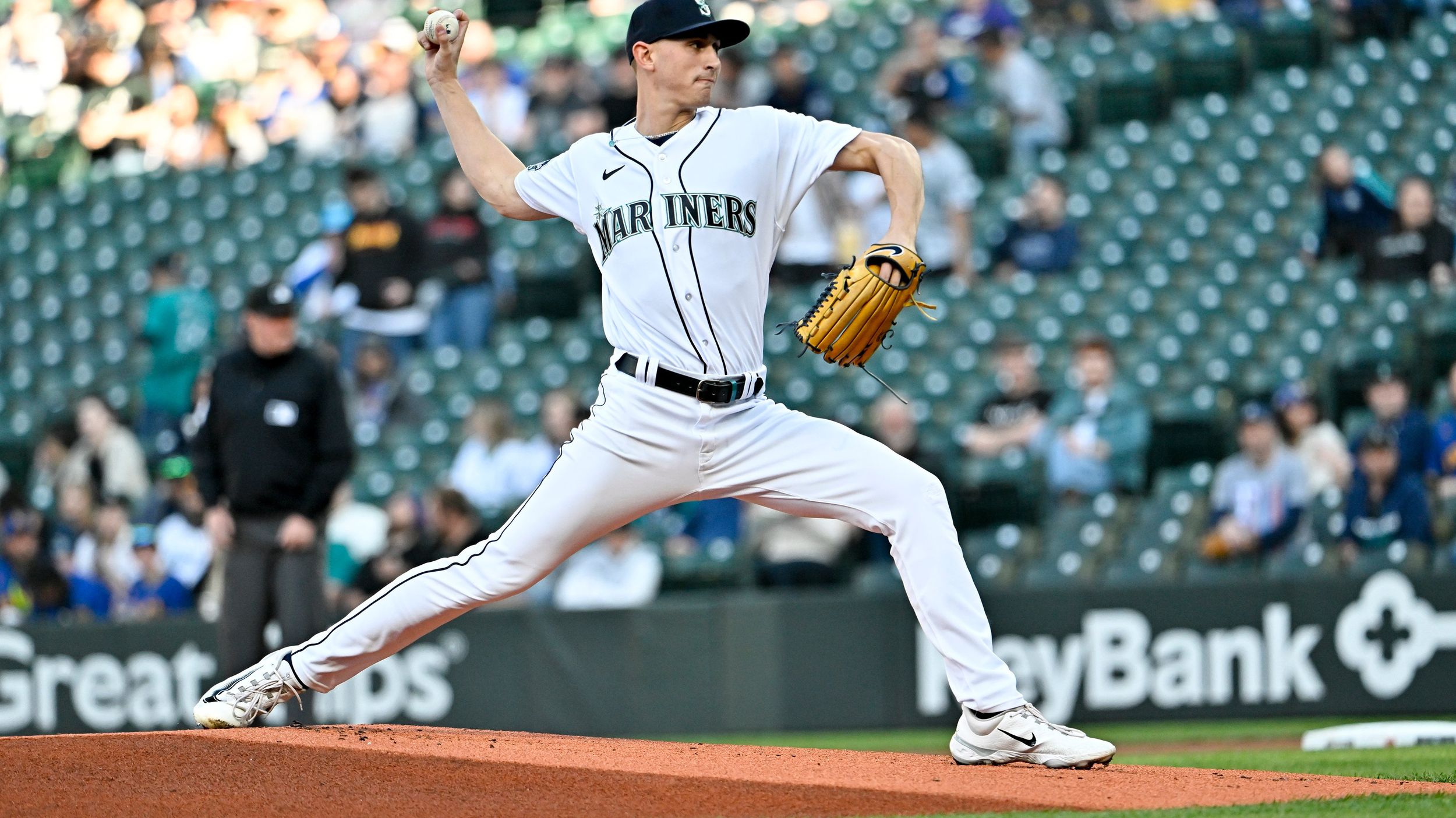 George Kirby shows why he's an All-Star, pitching Mariners past