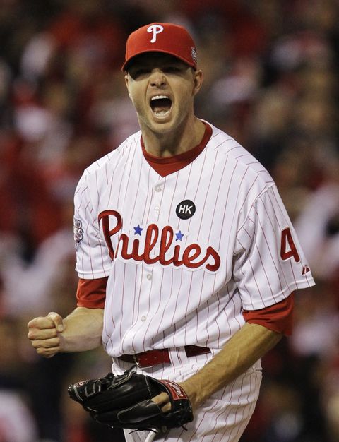 Utley, Lee help Phillies send World Series back to New York