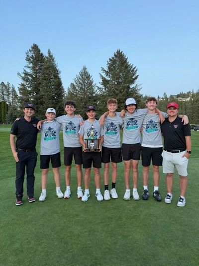 The Cheney boys golf team poses after winning the GSL title. (Courtesy of Cheney golf)