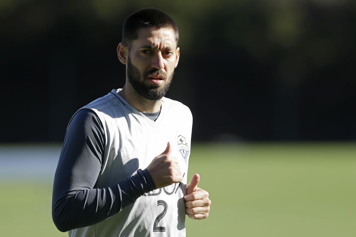 Seattle Sounders forward Clint Dempsey jogs during training, Monday, Feb. 13, 2017, in Tukwila, Wash. Dempsey says the symptoms that eventually led him to being diagnosed with an irregular heartbeat first surfaced last February but it wasn