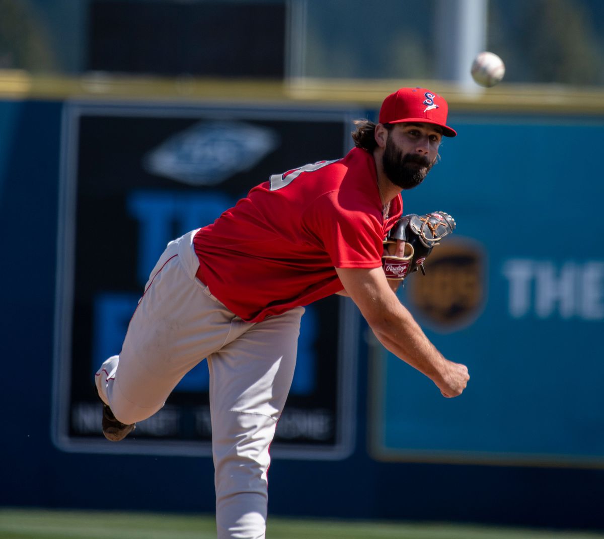 Lackey pitches, Sox hit, Indians routed, Red Sox