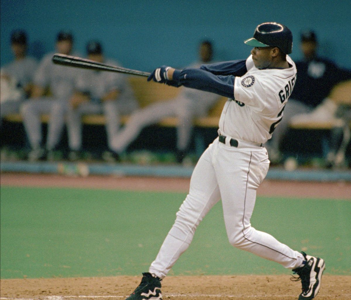 Ken Griffey Jr. retires from baseball on June 2, 2010, ending the