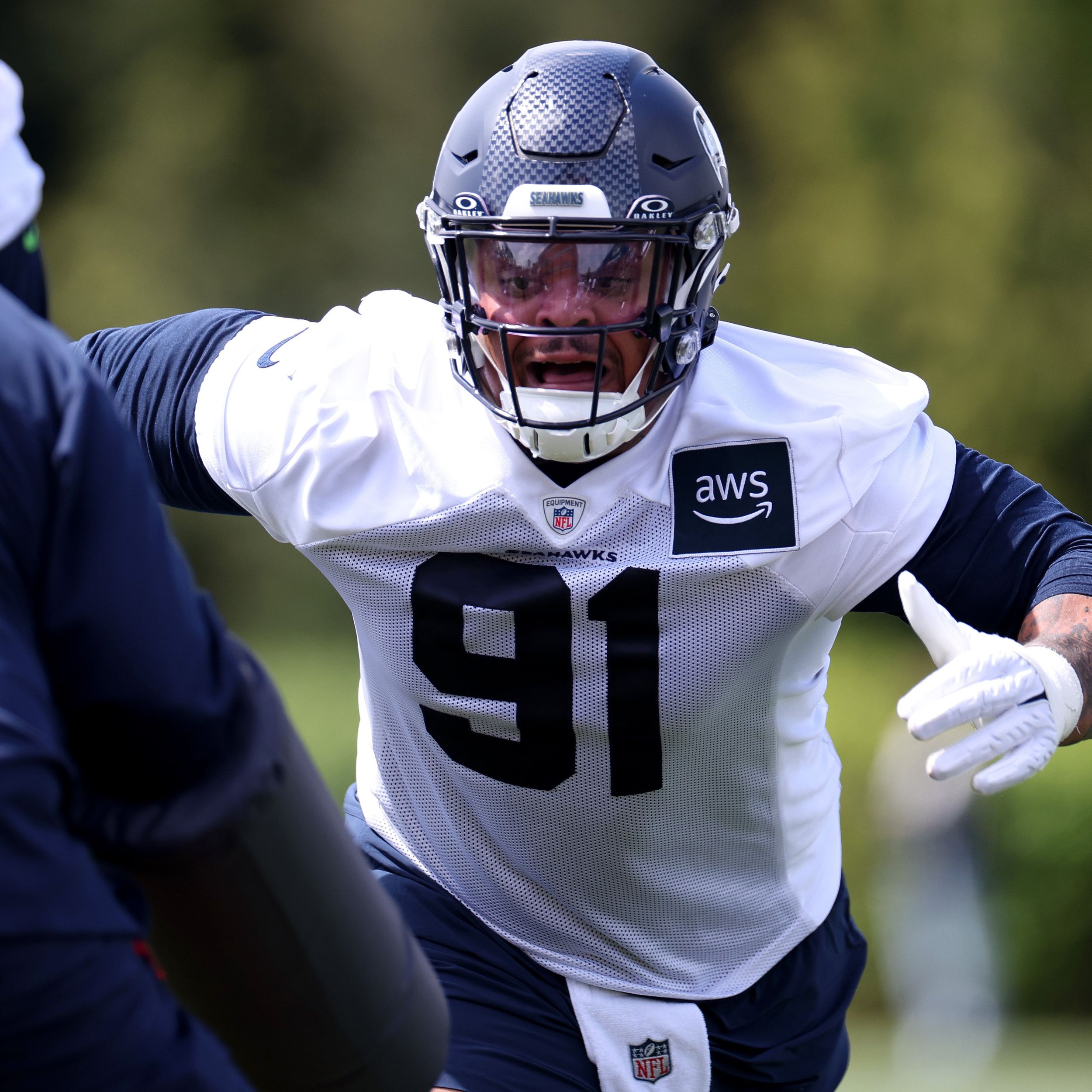 Double-, triple-teamed, debuting rookie Byron Murphy the most impressive Seahawk in LA