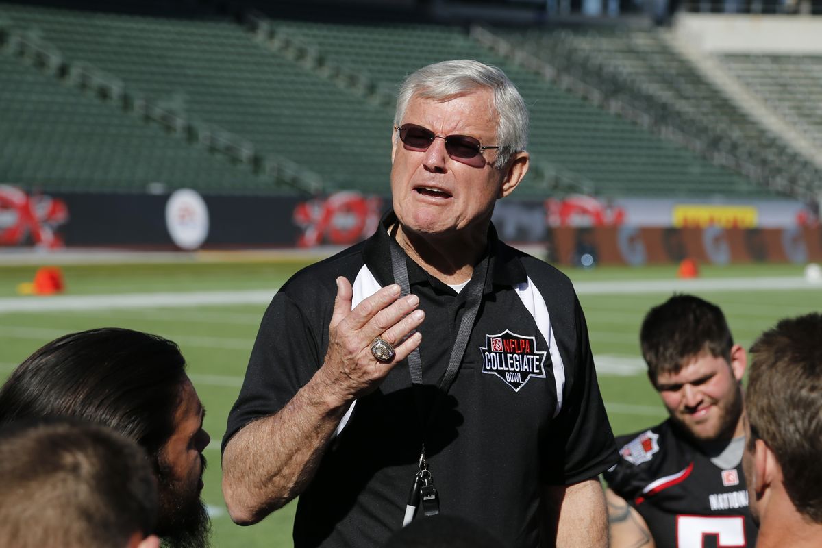 Dick Vermeil partnered with Philadelphia Soul owner Marty Judge to bring the AFL to China. (Associated Press)