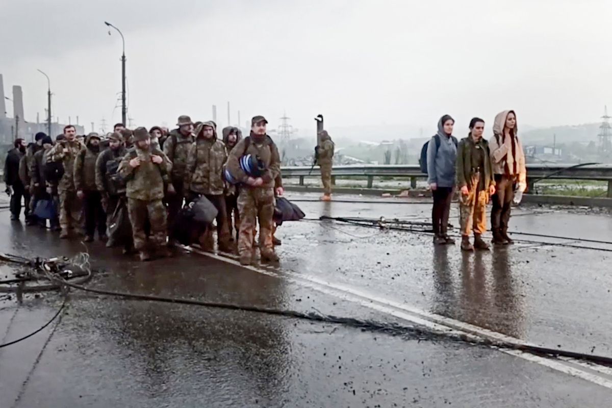 Ukrainian servicemen leave the Azovstal steel plant in Mariupol, in territory under the government of the Donetsk People’s Republic, eastern Ukraine. (HOGP)
