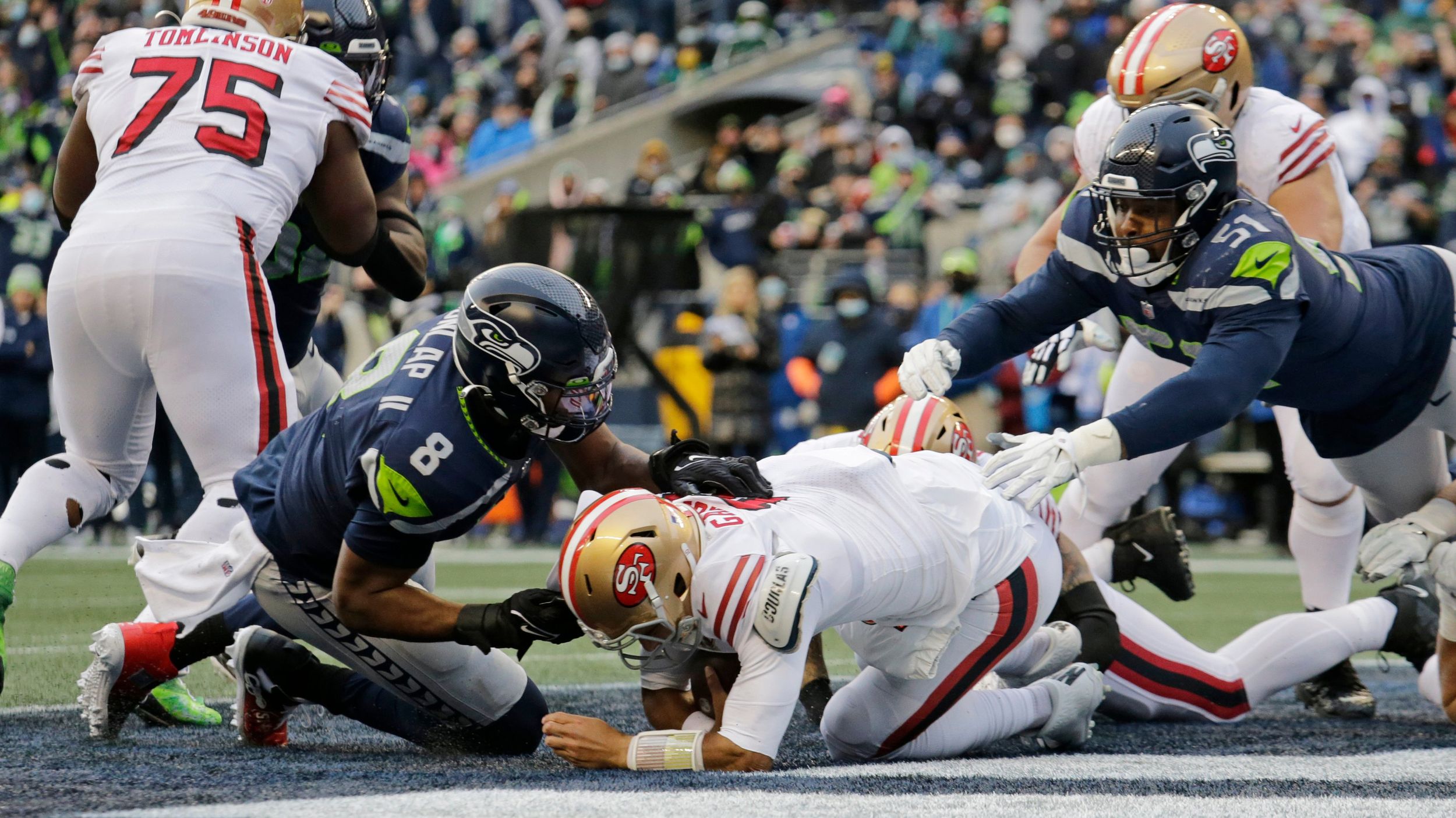 San Francisco 49ers ride goal-line stand in final seconds, beat Seattle  Seahawks