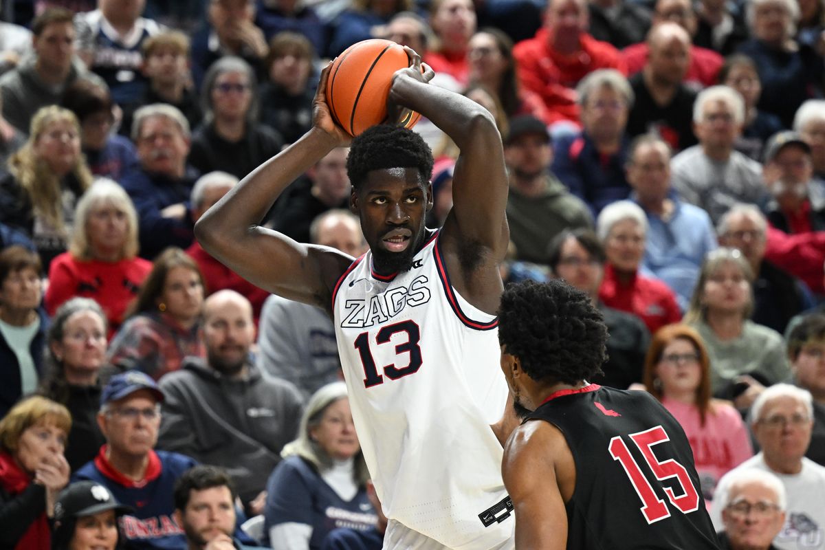 Gonzaga forward Graham Ike looks to pass against Nicholls State on Wednesday at McCarthey Athletic Center. The Zags won 102-72.  (Tyler Tjomsland/The Spokesman-Review)