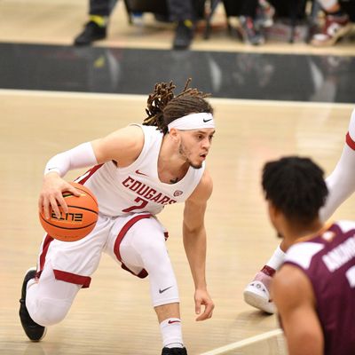 WSU guard Tyrell Roberts dribbles against Winthrop in Pullman on Monday.  (Courtesy WSU Athletics)