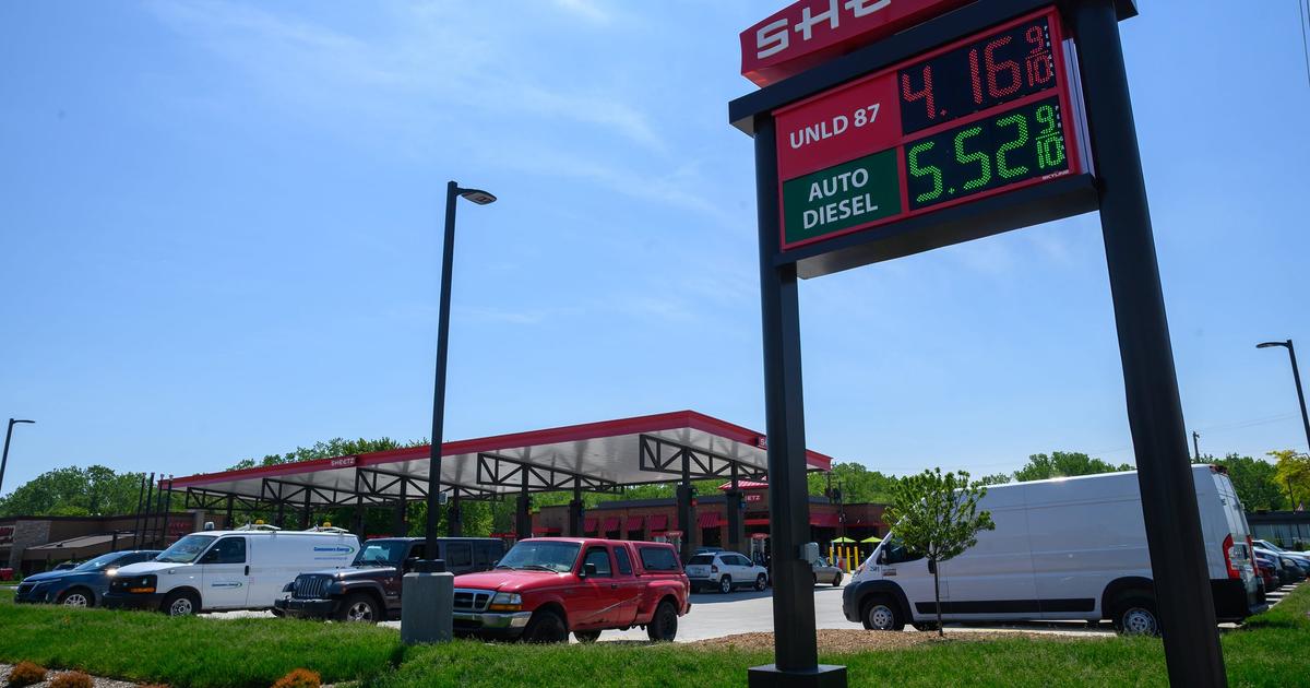 Will high gas prices change the auto industry again?