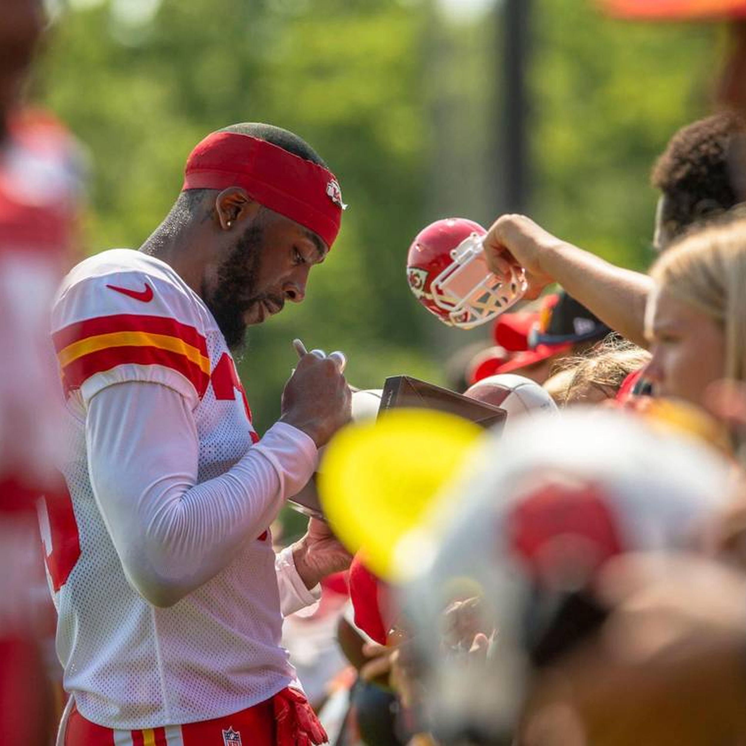 Chiefs rookie Jaylen Watson makes game-changing play in first career start