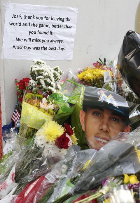 Family, friends of Marlins' Jose Fernandez to attend funeral Mass