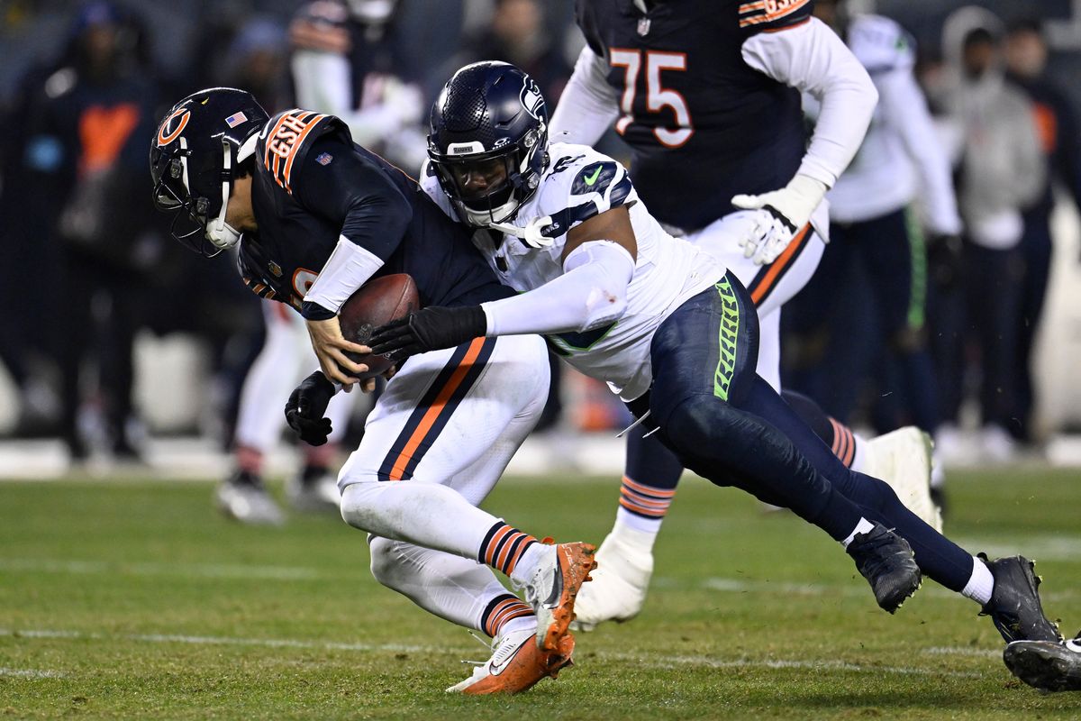 The Seattle Seahawks may rework linebacker Uchenna Nwosu contract to help their salary cap situation.  (Getty Images)