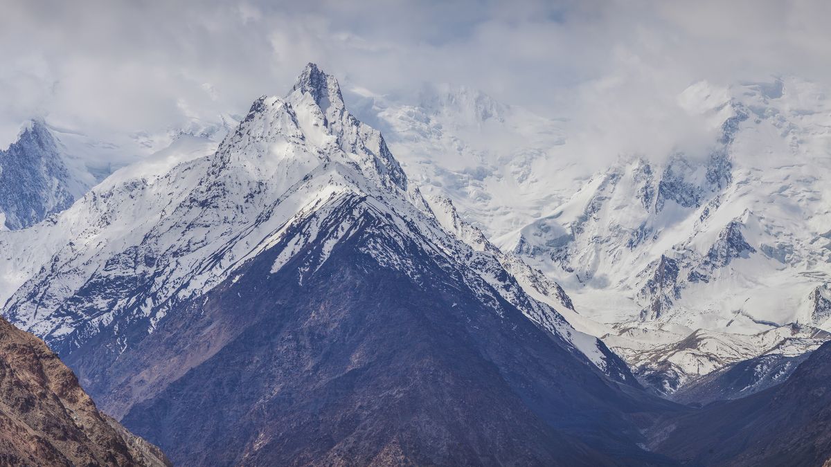 The Hindu Kush Mountains on the border of Tajikistan and Afghanistan. (Getty Images)