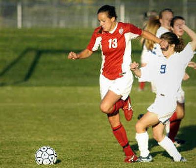 
Sandpoint's Abby Jensen, left, is among a group of 10 seniors who have played together through high school. 
 (Jesse Tinsley / The Spokesman-Review)