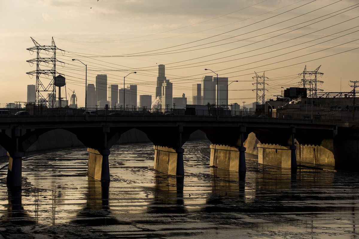 Architect Frank Gehry is working with city officials to draft a new master plan to remake the Los Angeles River.