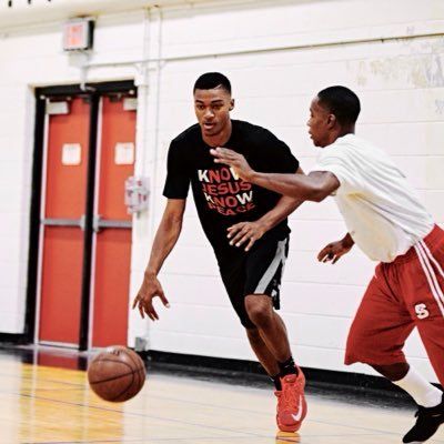 WSU basketball recruit James Ergas (Courtesy of James Ergas' Twitter account)