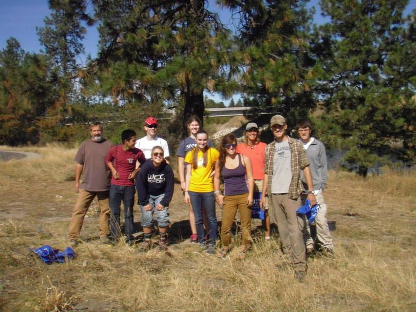 The Lands Council crew, which included volunteers from Whitworth University, planted more than 300 native plants during the Sept. 27, 2014, Upriver Scrub. (Spokane River Forumn)