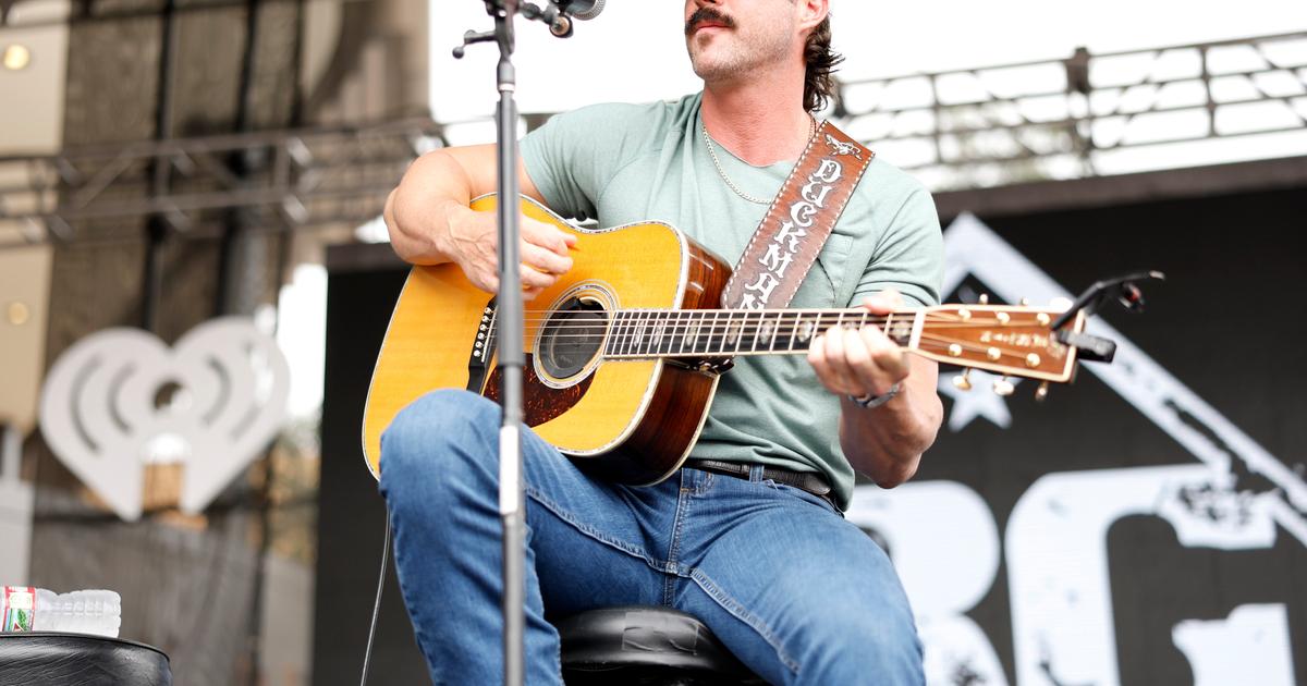 Concert review: Rank-rising country artist Riley Green puts on lively show