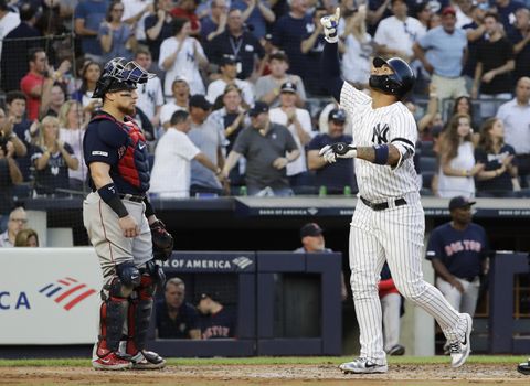 Cody Bellinger Hits a Grand Slam, Cubs Beat Red Sox 10-4