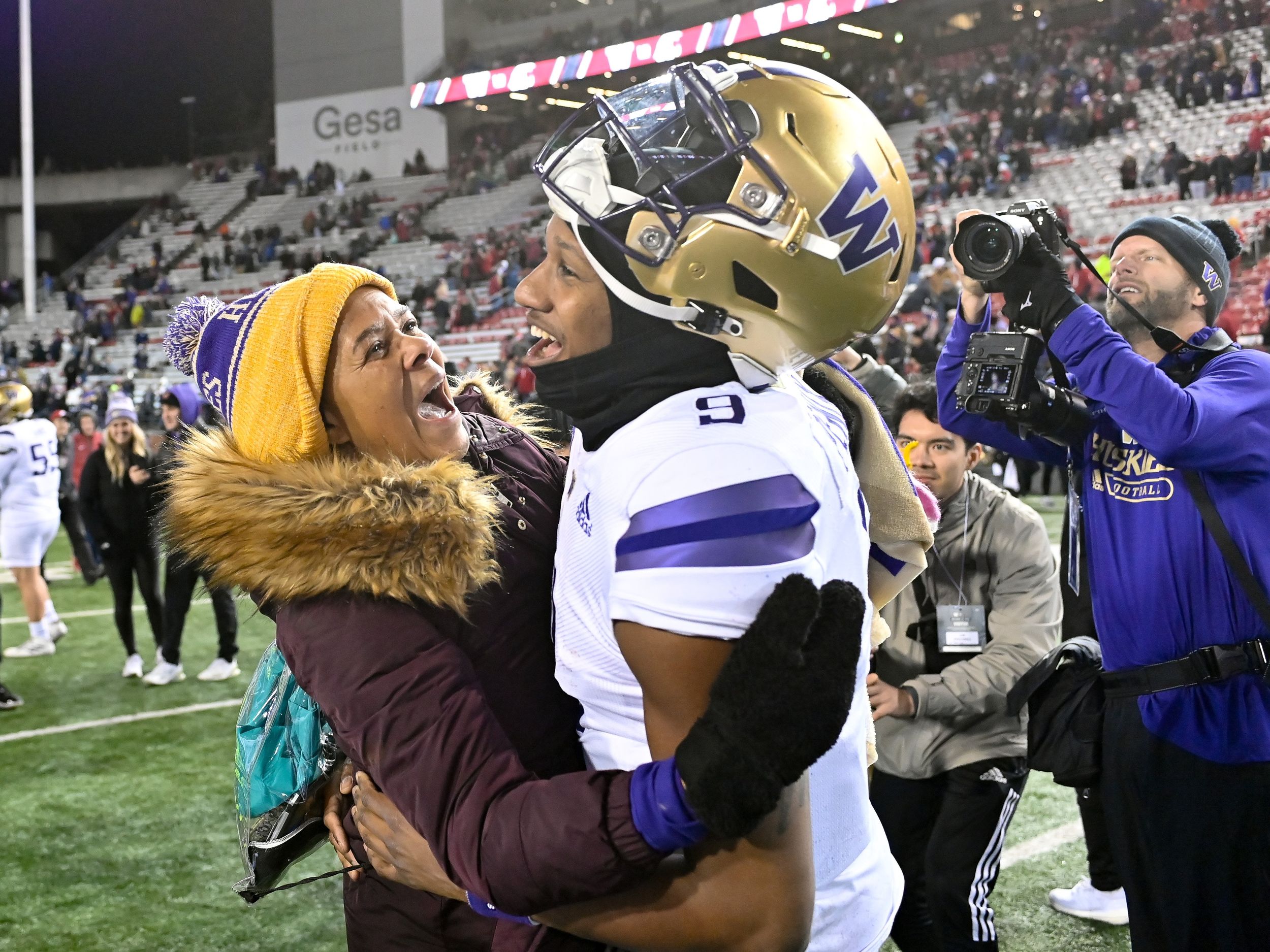 Michael Penix Jr. - Football - University of Washington Athletics