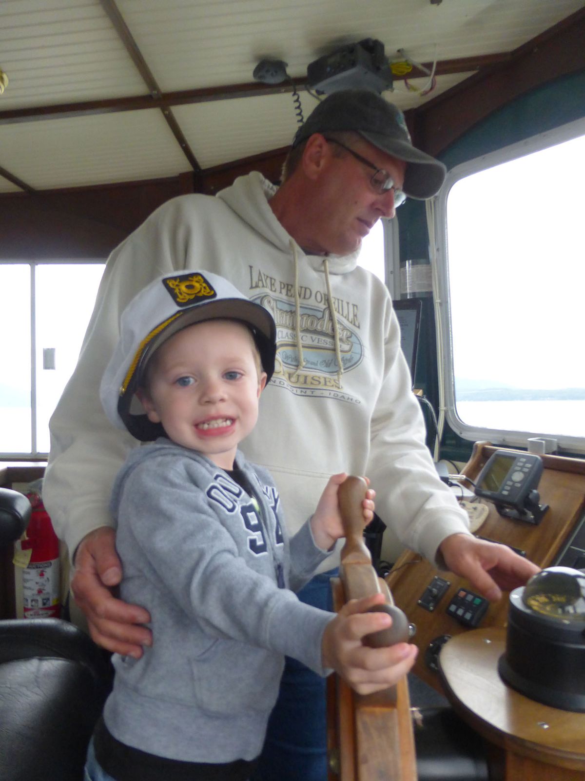 Child passengers can take a turn behind the Shawnodese’s wheel, under supervision by a captain (in this case, Dale Hopkins).