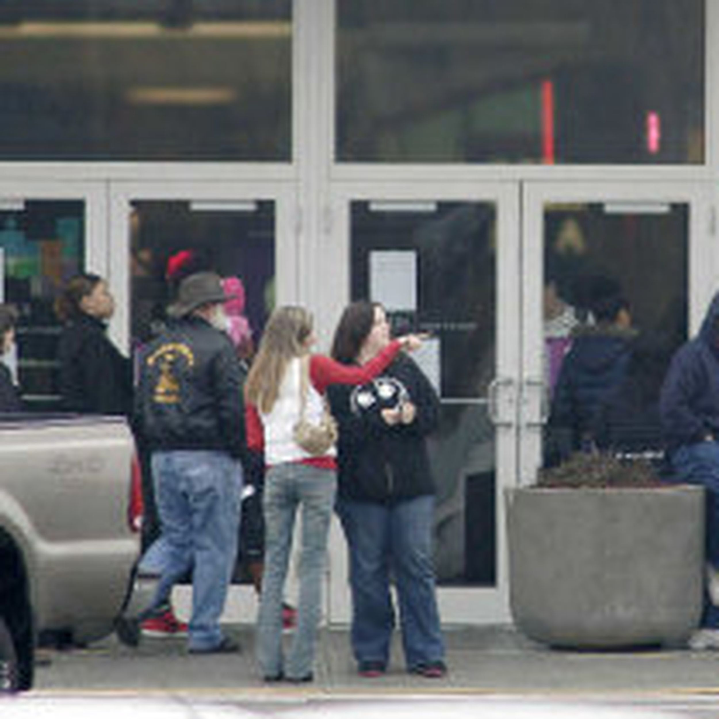 Shootings Show Malls Vulnerable The Spokesman Review