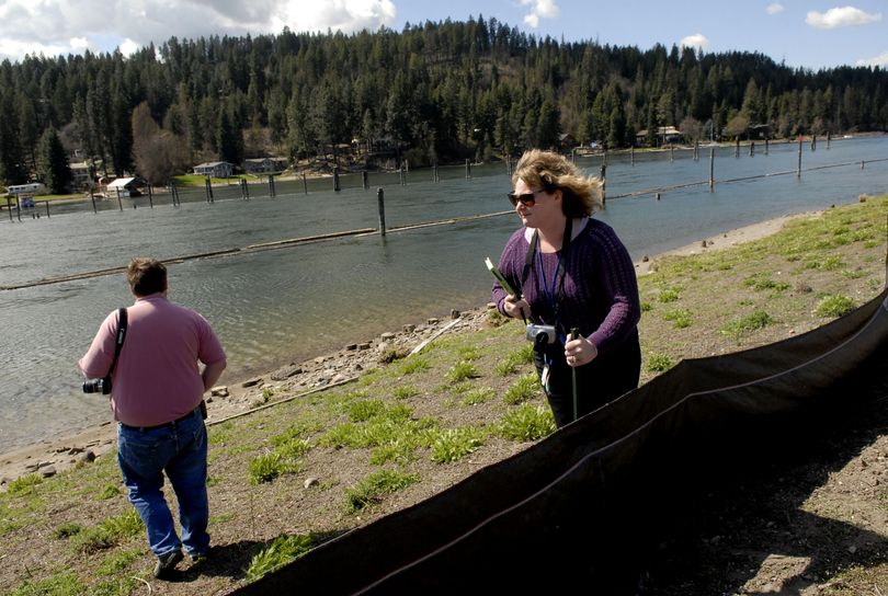 Army Corps of Engineers Environmental Resource Specialist/Biologist Beth Reinhart (cq) along with Coeur d'Alene resident Dan Gookin took a look at the Spokane River shoreline at Riverstone on Thursday, April 12, 2007 to investigate an allegation that the developer interfered with the flow of the river. KATHY PLONKA The Spokesman-Review (Kathy Plonka / The Spokesman-Review)