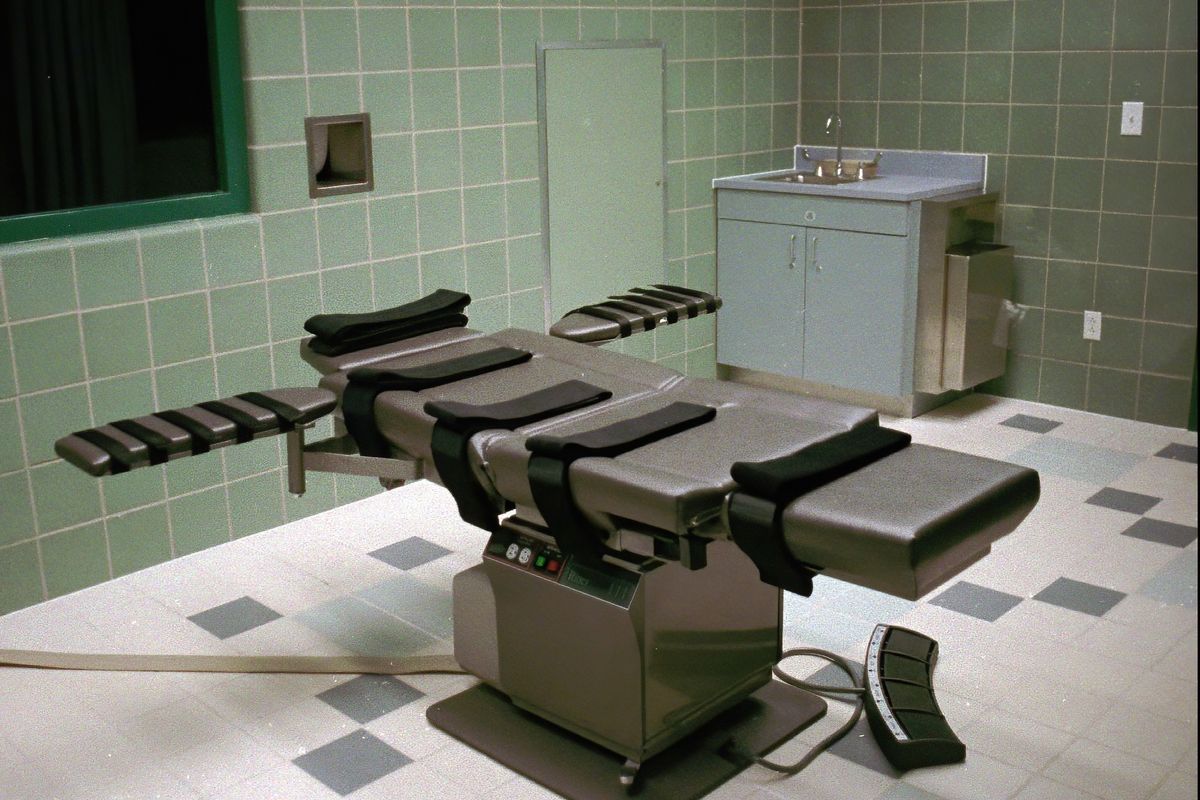 The interior of the execution chamber in the U.S. Penitentiary is shown March 1995 in Terre Haute, Ind.  (Chuck Robinson)