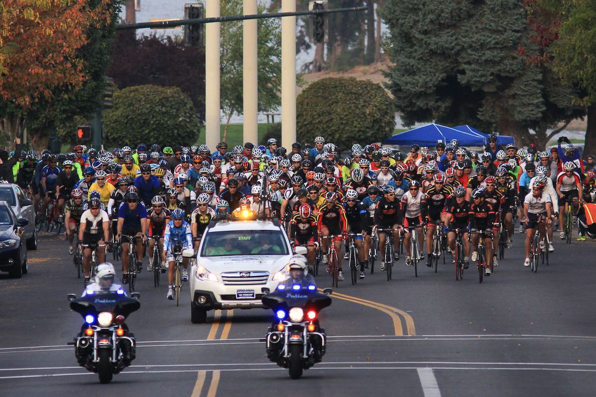 The Coeur d’Fondo, featuring routes from 15 to 108 miles, debuted in September 2012, attracting 800 riders who started and ended in Coeur d’Alene. (Courtesy D