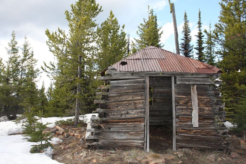 Columbia Mountain Lookout is looking much more handsome since it was restored.
