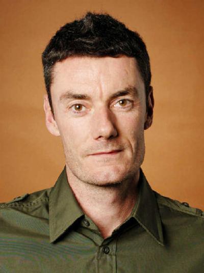 
Miles Siggins is the person responsible for the famous fashions worn by contestants on the hit TV show 
