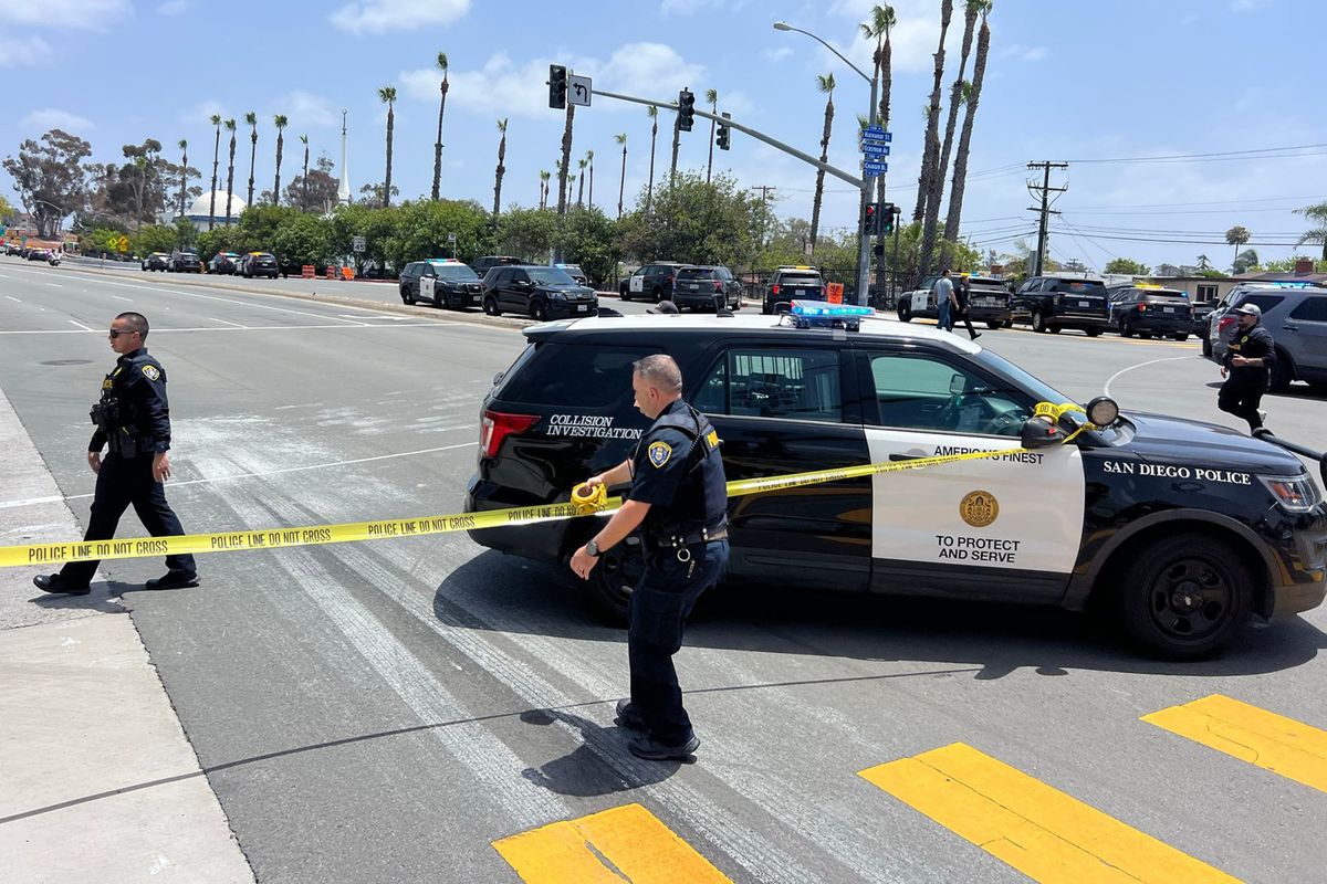 Police cordon off an area close to the Islamic Center of San Diego after reports of an active shooter on Monday, May 18, 2025, in San Diego. (K.C. Alfred/The San Diego Union-Tribune/TNS)  (K.C. Alfred/The San Diego Union-Tribune/TNS)