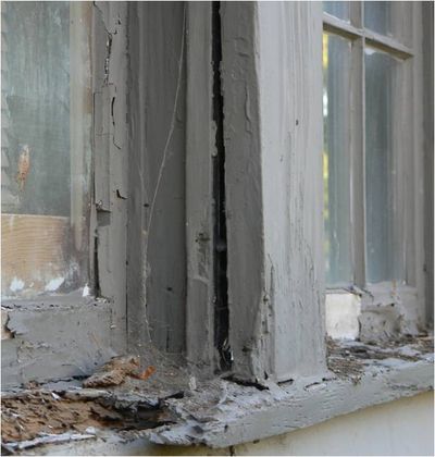 Rotting window frames on building at the University of Idaho