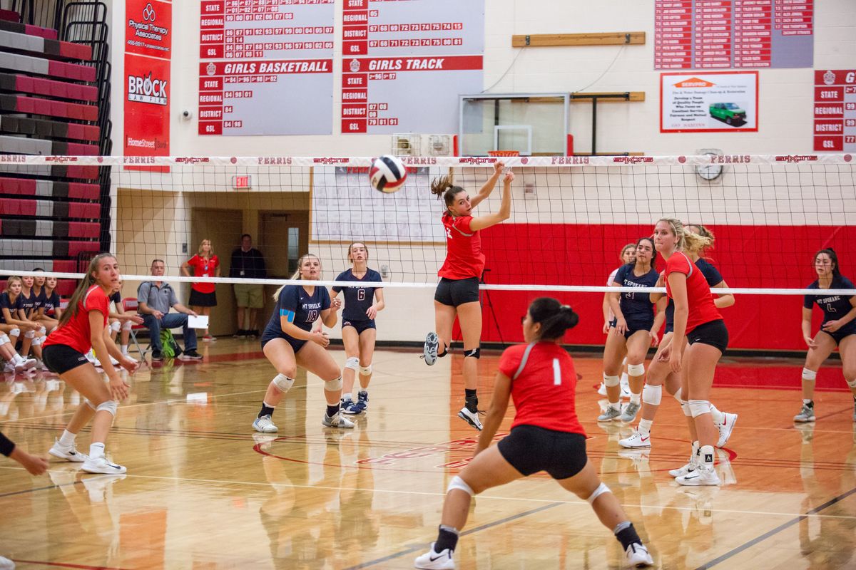 Ferris volleyball defends against visiting Mt. Spokane on Sept. 18, 2018.  (Libby Kamrowski)