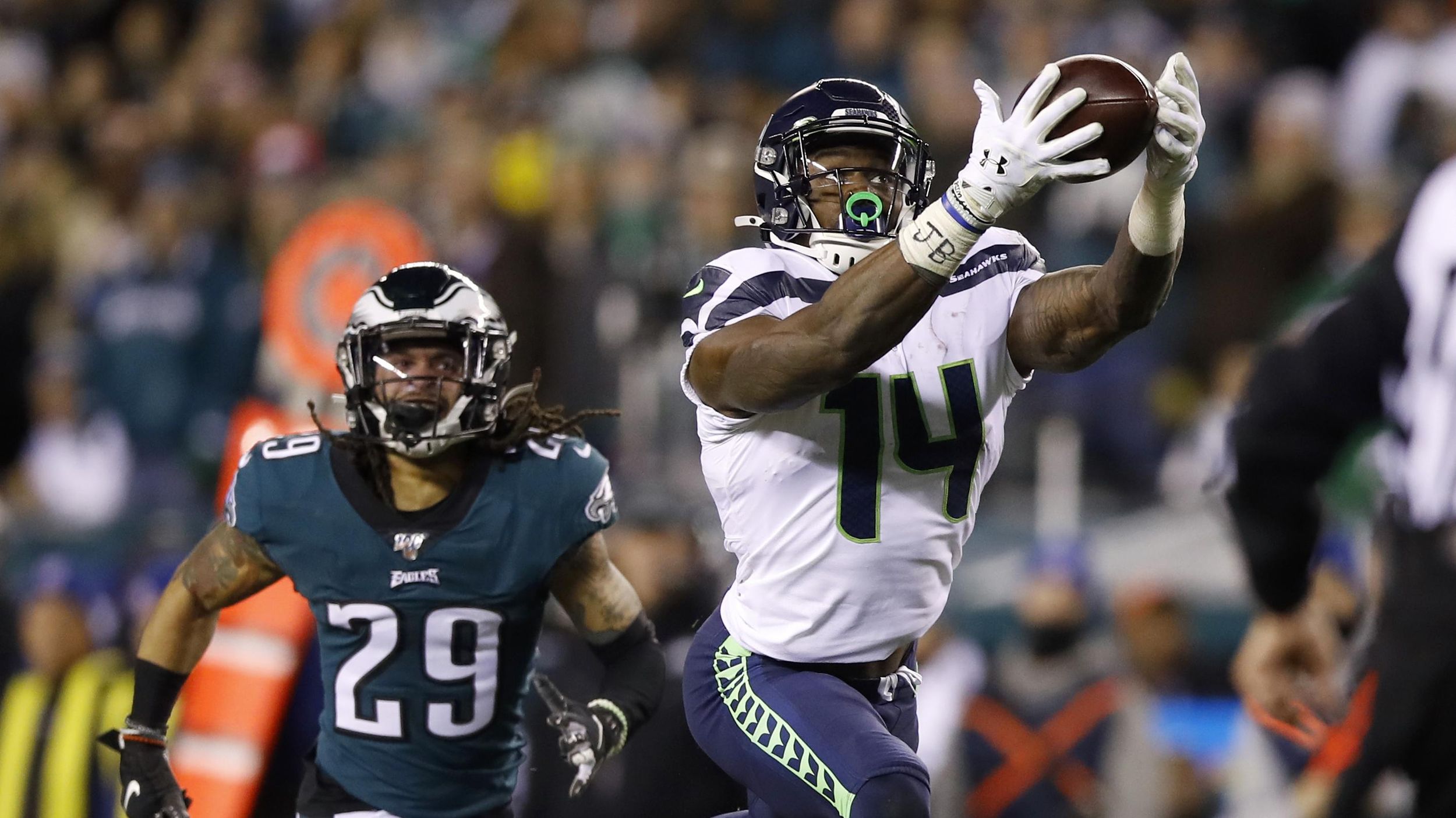 Metcalf, Wilson lead Seahawks over Eagles 23-17 One Seattle