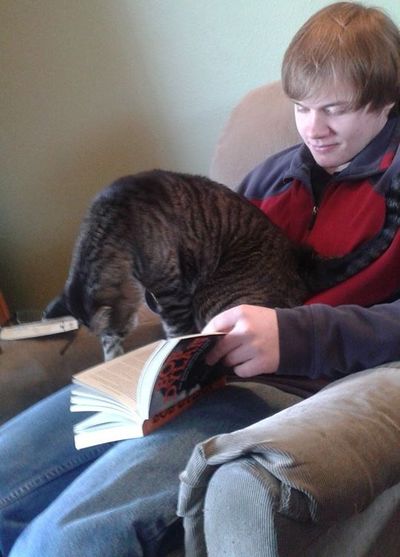 Thor reads